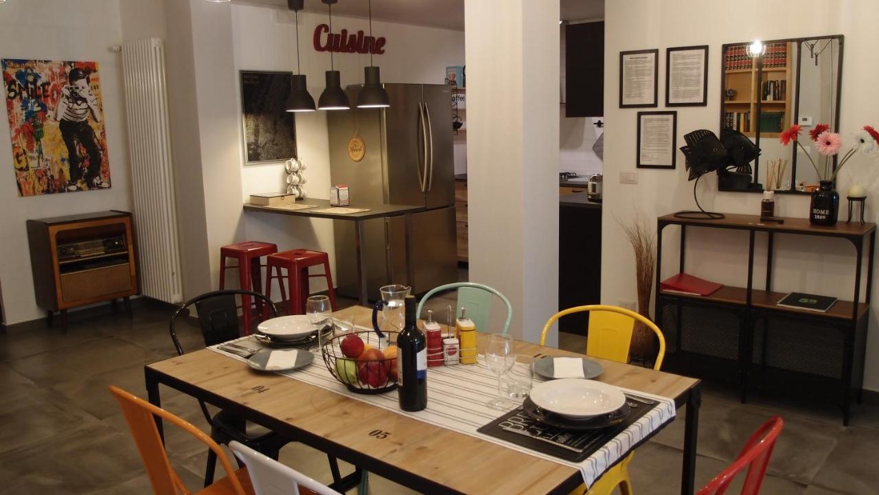 The Black Dog House Valenzano Ngoại thất bức ảnh