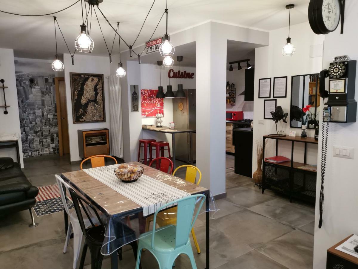 The Black Dog House Valenzano Ngoại thất bức ảnh