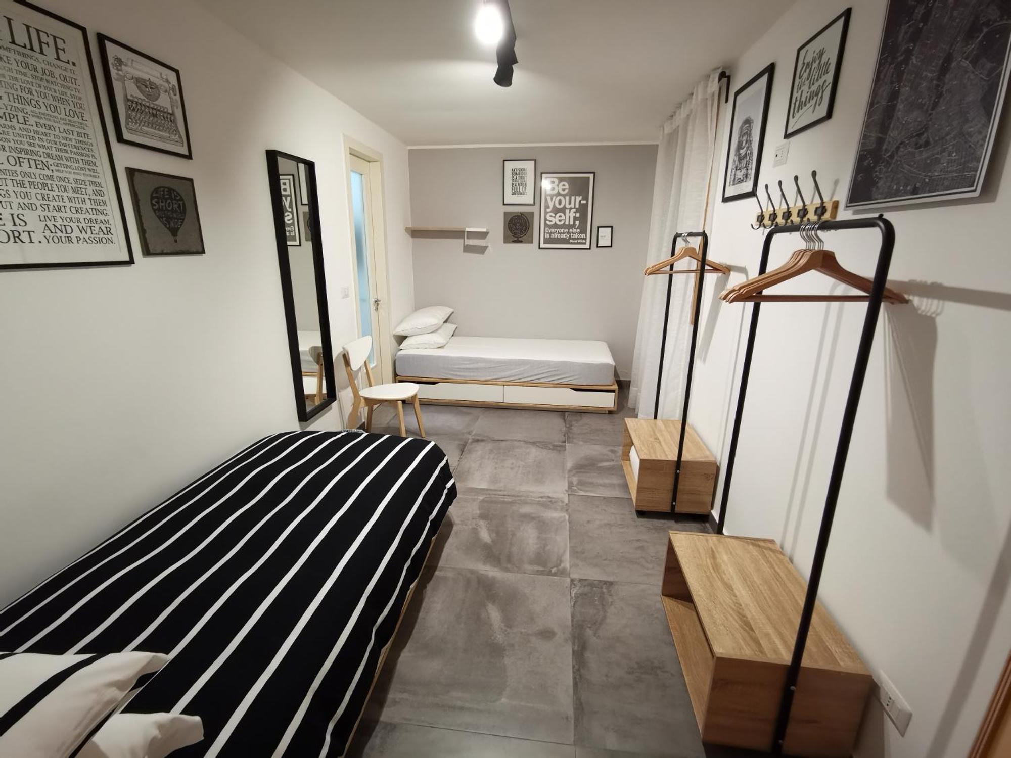 The Black Dog House Valenzano Ngoại thất bức ảnh