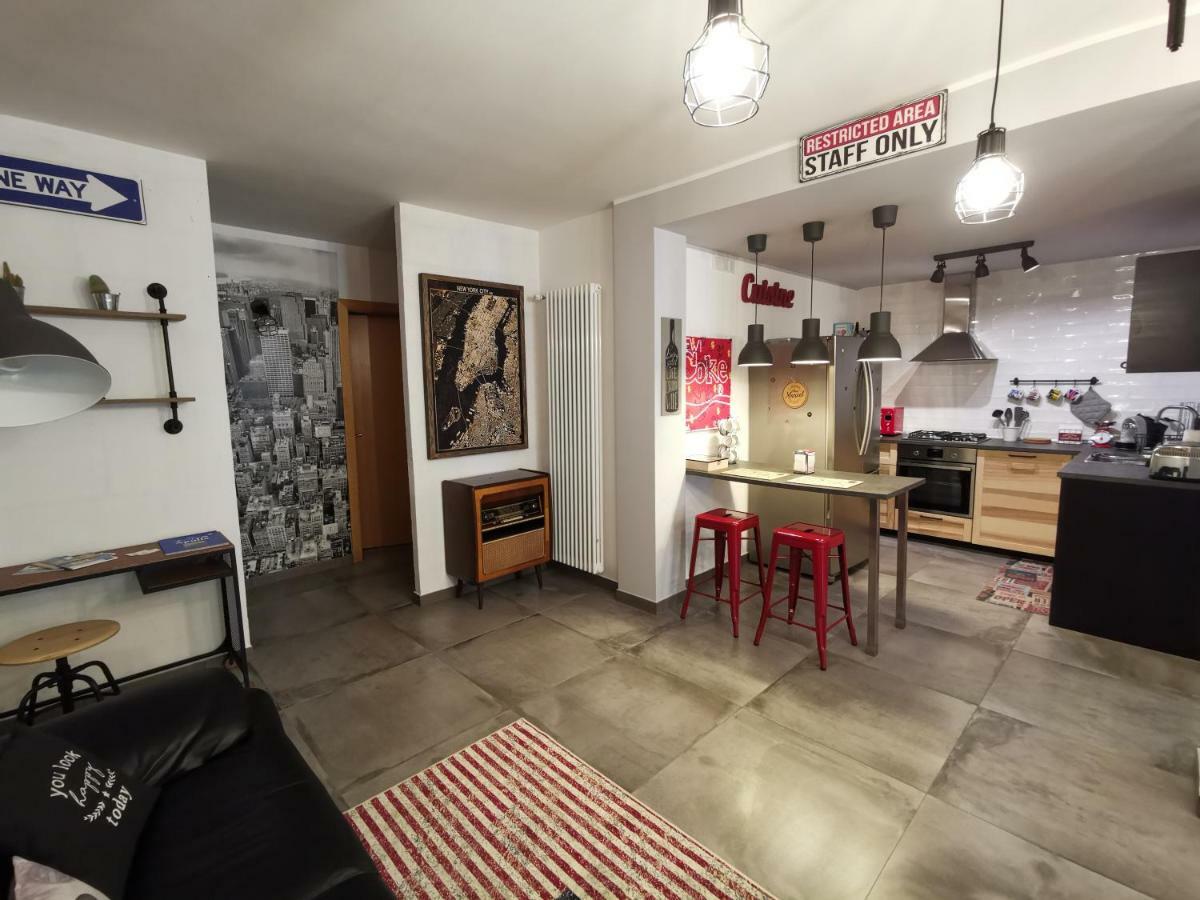 The Black Dog House Valenzano Ngoại thất bức ảnh