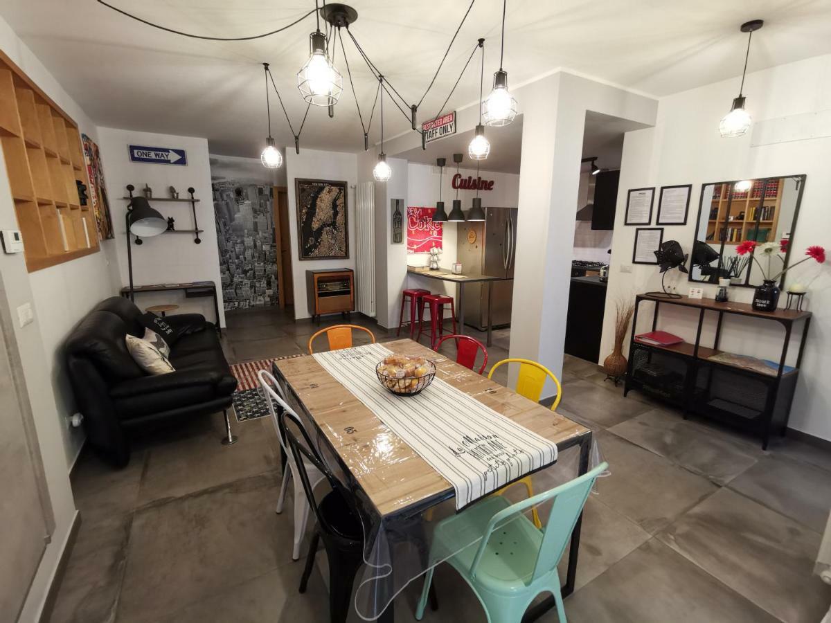 The Black Dog House Valenzano Ngoại thất bức ảnh